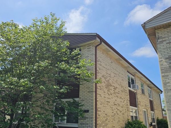 5330 S 73rd Court, Summit, IL 60501