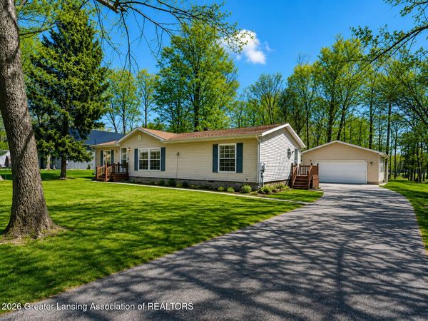 10343 Hardwood Trail, Perrinton, MI 48871
