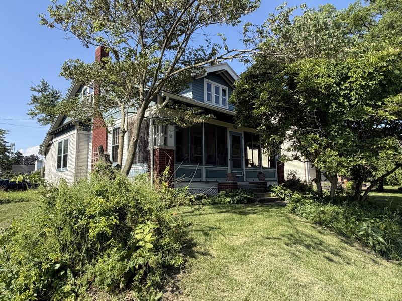 435 W William Street , Delaware, OH 43015 Photo 1