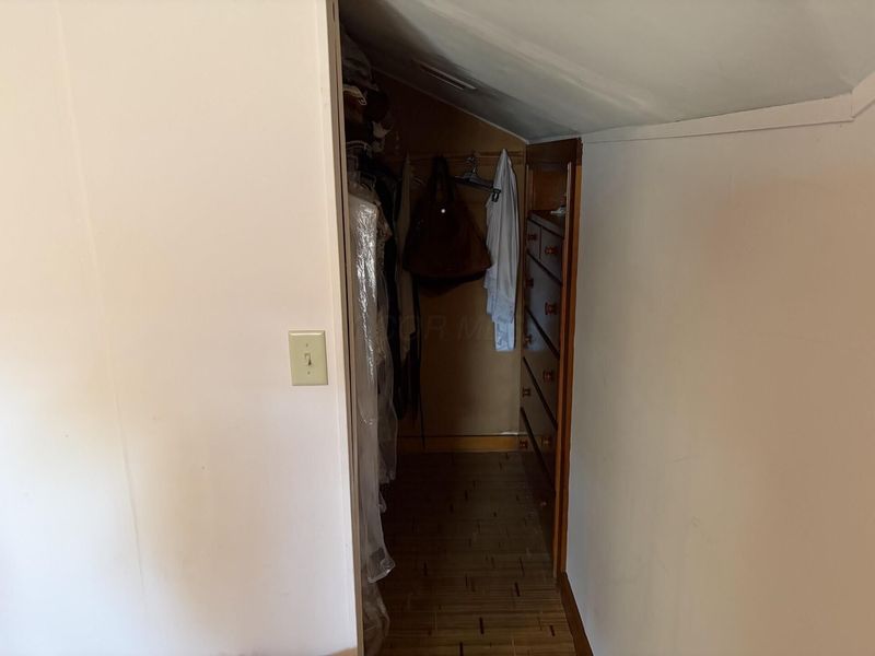 435 W William Street , Delaware, OH 43015 Photo 19