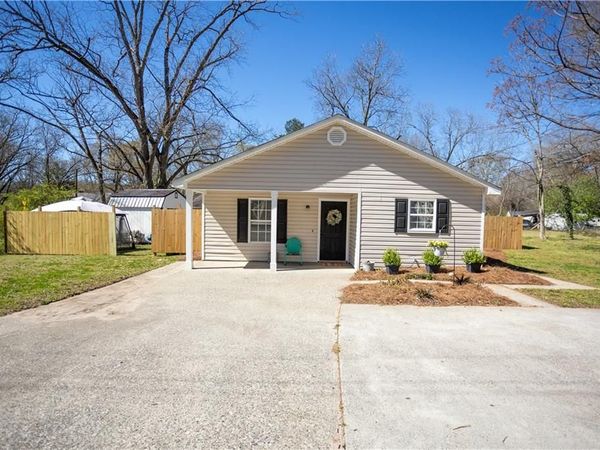 320 Harris Street , Monroe, GA 30655