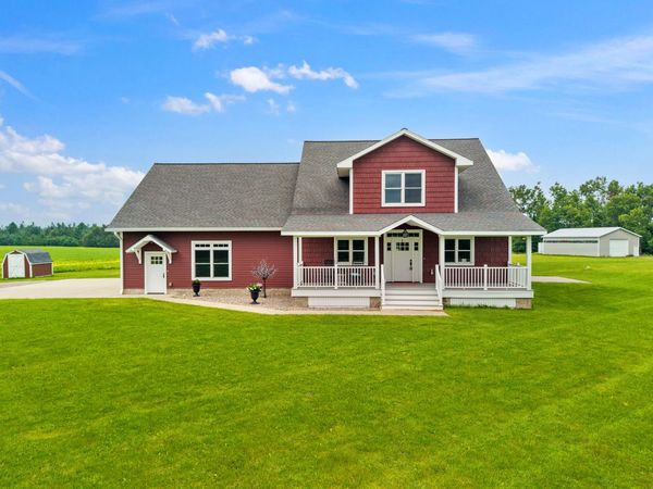 12270 M-32 W, Lachine, MI 49753