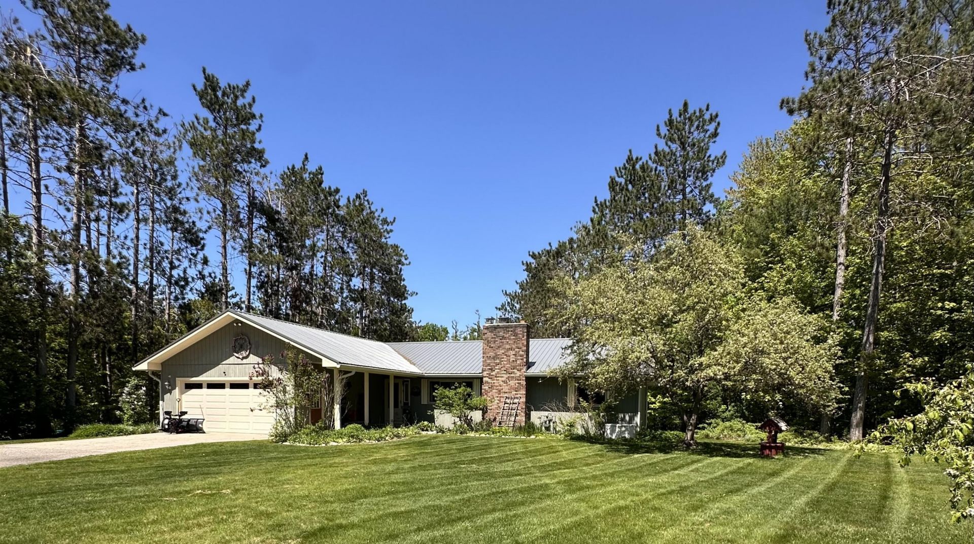 1895 Redpine Drive, Gaylord, MI 49735 Main Photo
