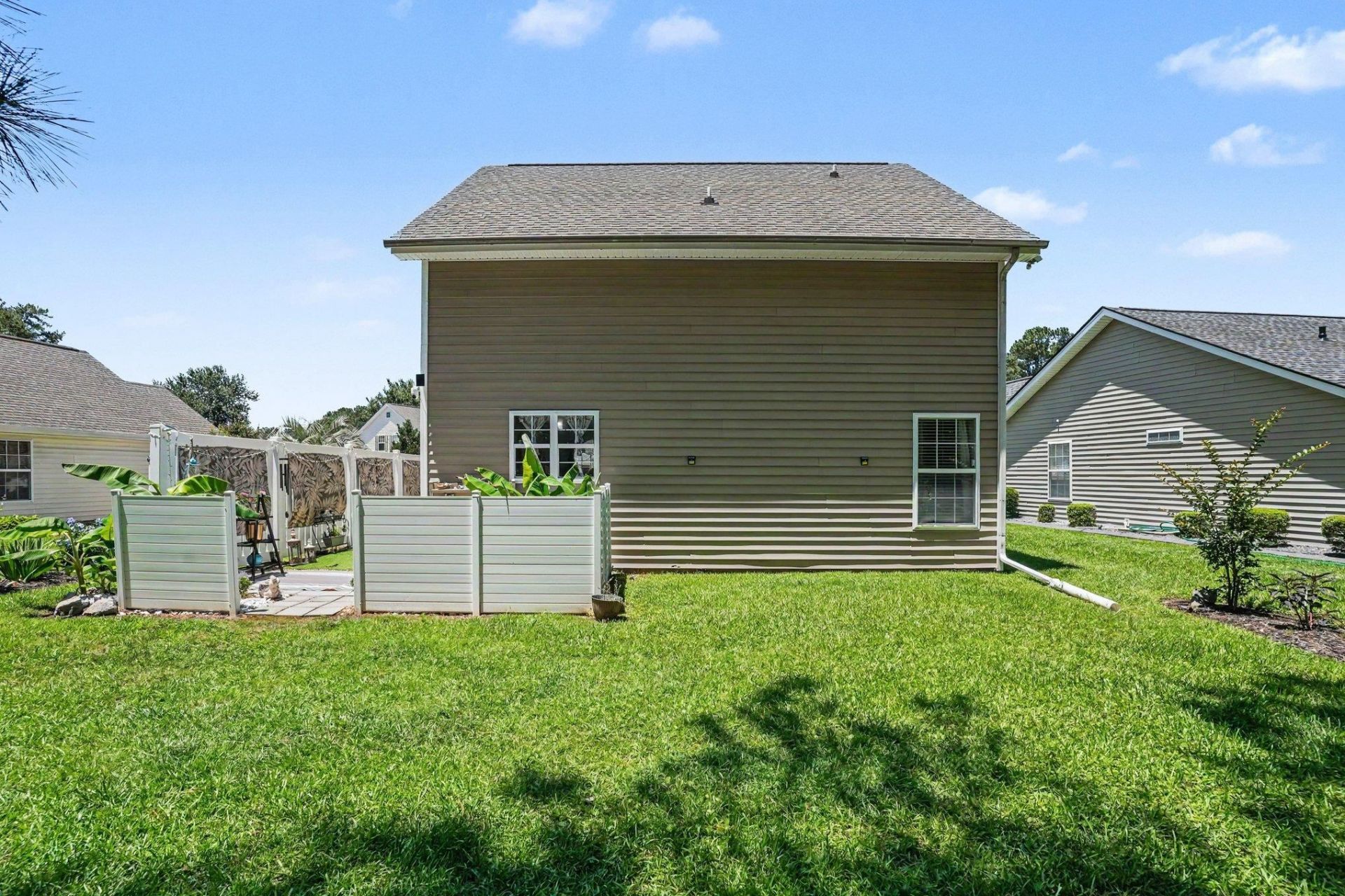 161 Barclay Dr. Photo 36
