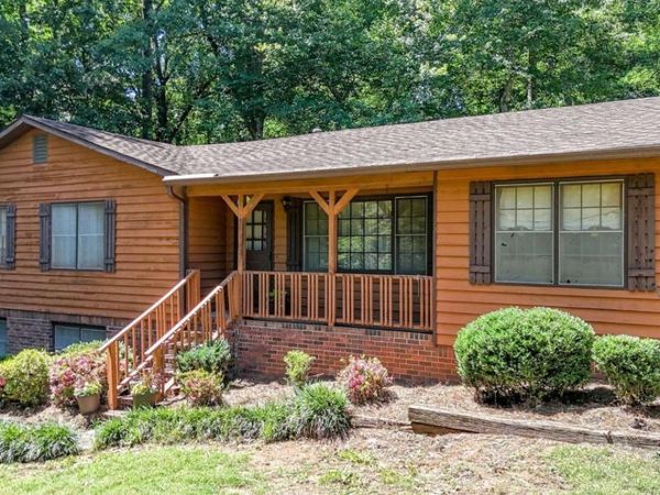 328 Lake Forest Drive, Acworth, GA 30102