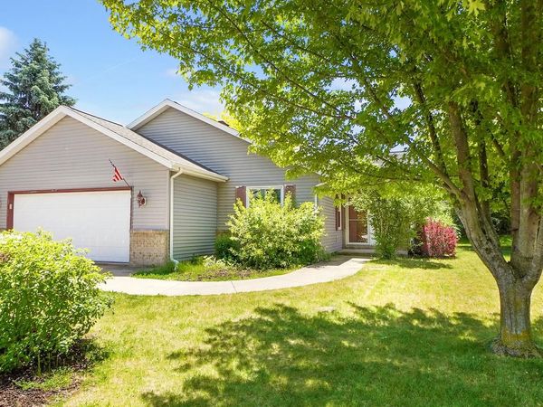 N171W20651 Valley DRIVE, Jackson, WI 53037