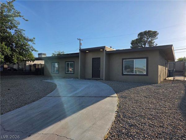 3175 Palmdale Street , Las Vegas, NV 89121