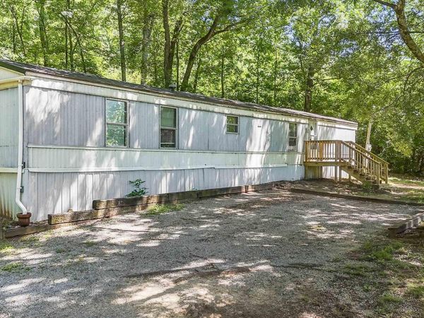 176 W Kerri Lane, Boaz, AL 35956
