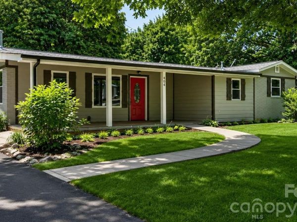 404 Dogwood Lane , Statesville, NC 28625