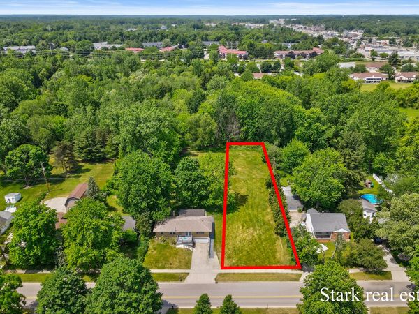 233 Sunset Hills Avenue NW, Grand Rapids, MI 49534