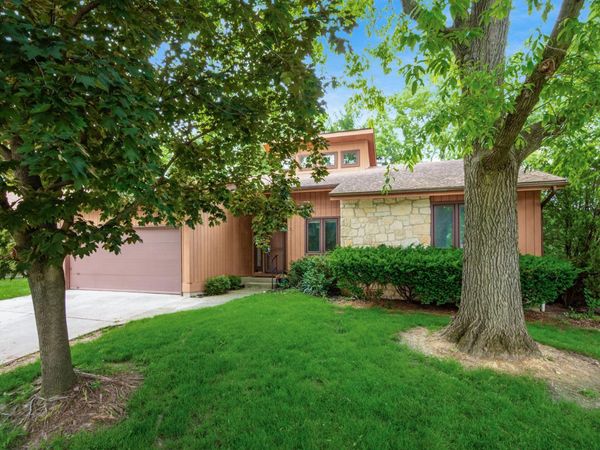 448 Senate Avenue , Delaware, OH 43015
