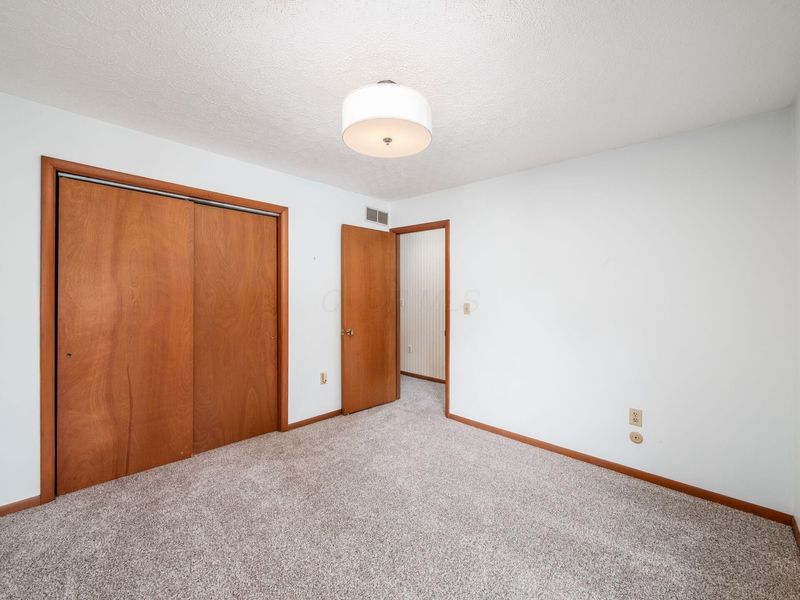 448 Senate Avenue , Delaware, OH 43015 Photo 25