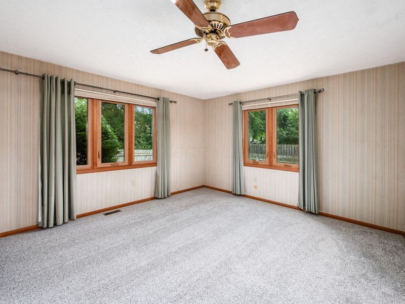448 Senate Avenue , Delaware, OH 43015 Photo 29