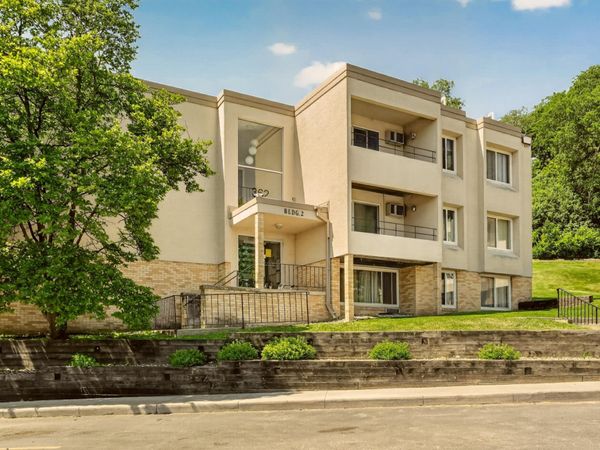 362 Elton Hills Drive NW, Unit 36, Rochester, MN 55901