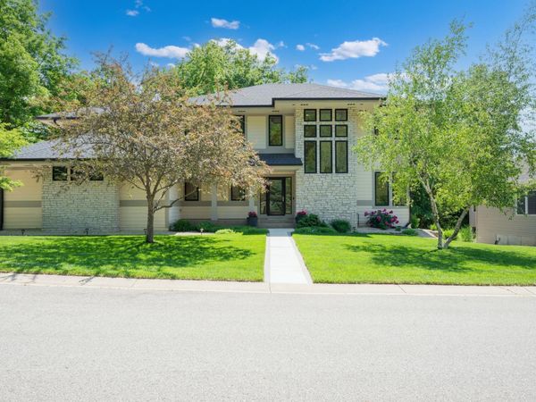 2422 Salem Heights Lane SW, Rochester, MN 55902
