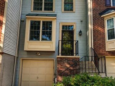 8911 OAKWOOD WAY, JESSUP, MD 20794