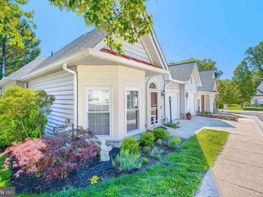 10765 AUTUMN SPLENDOR DRIVE, Unit 52, COLUMBIA, MD 21044
