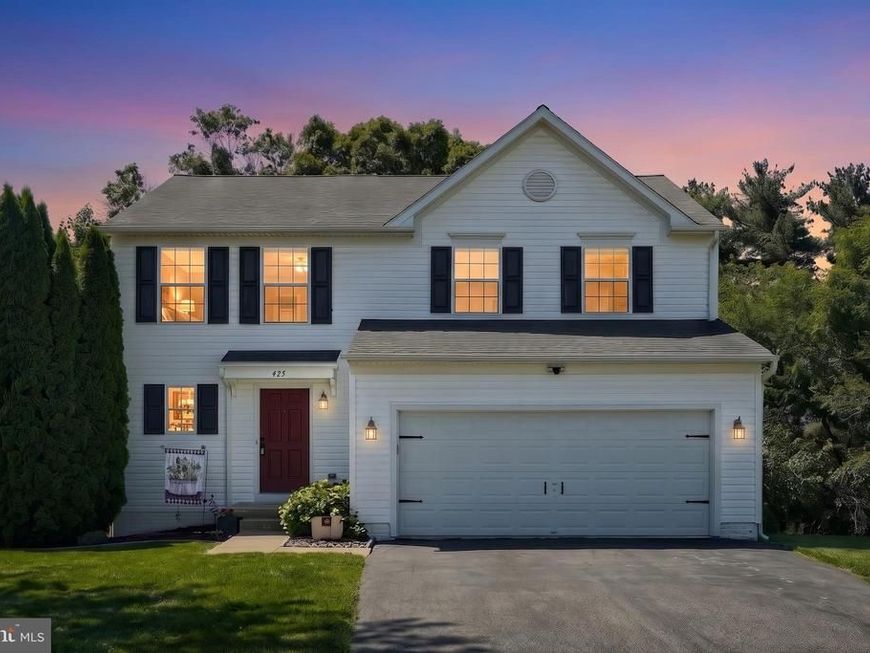 425 Lakeview Drive , Spring Grove, PA 17362 Main Photo