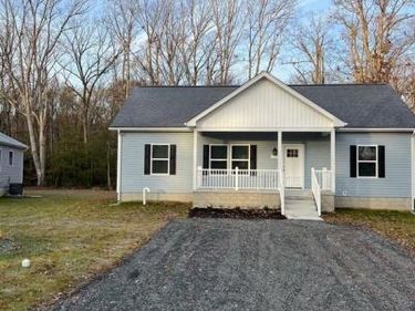 1129 ALBROUGH BOULEVARD, COLONIAL BEACH, VA 22443