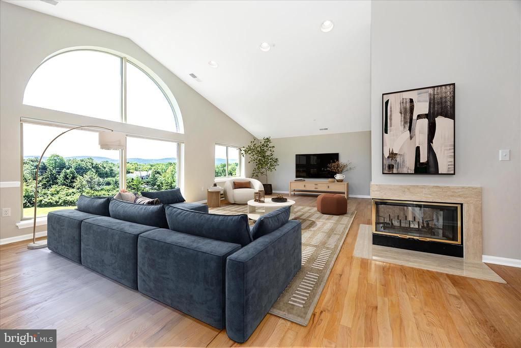 104 MERCER COURT