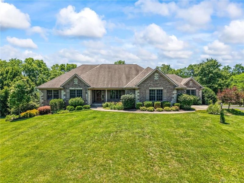 8099 Dry Run Circle, Germantown, OH 45327 Photo 1