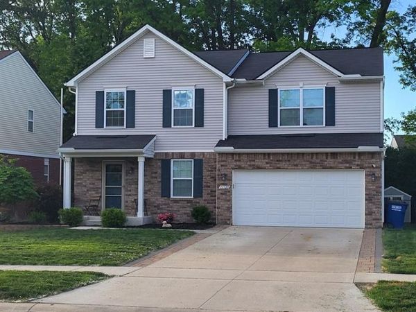 33520 Birchlawn, Westland, MI 48185