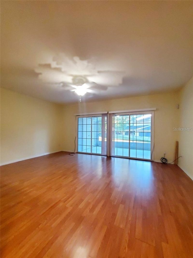 1561 NW 29th Road, Unit 8, Gainesville, FL 32605 Photo