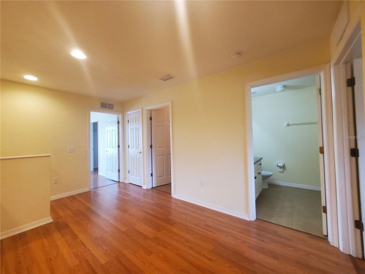 1561 NW 29th Road, Unit 8, Gainesville, FL 32605 Photo
