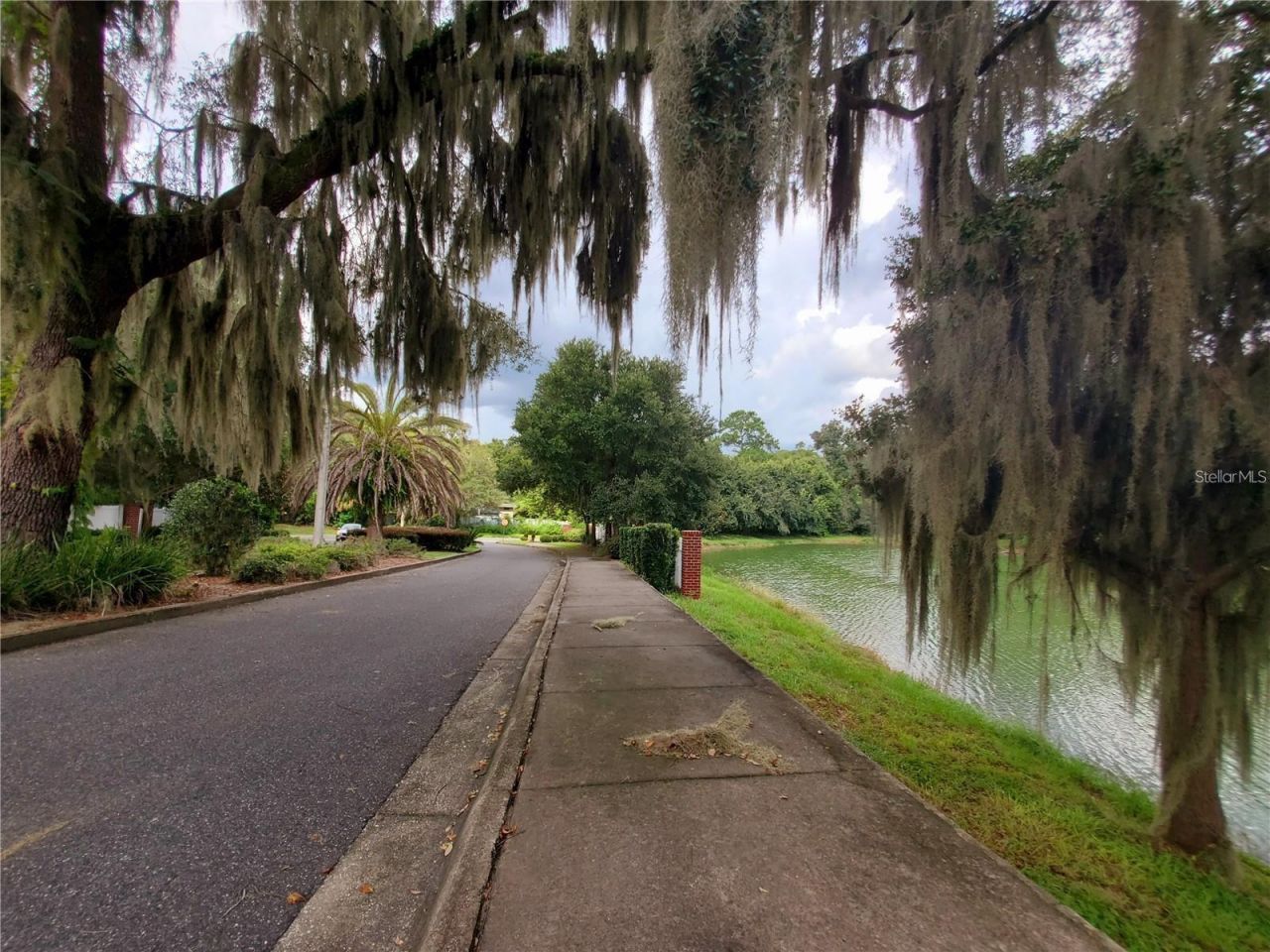 1561 NW 29th Road, Unit 8, Gainesville, FL 32605 Photo