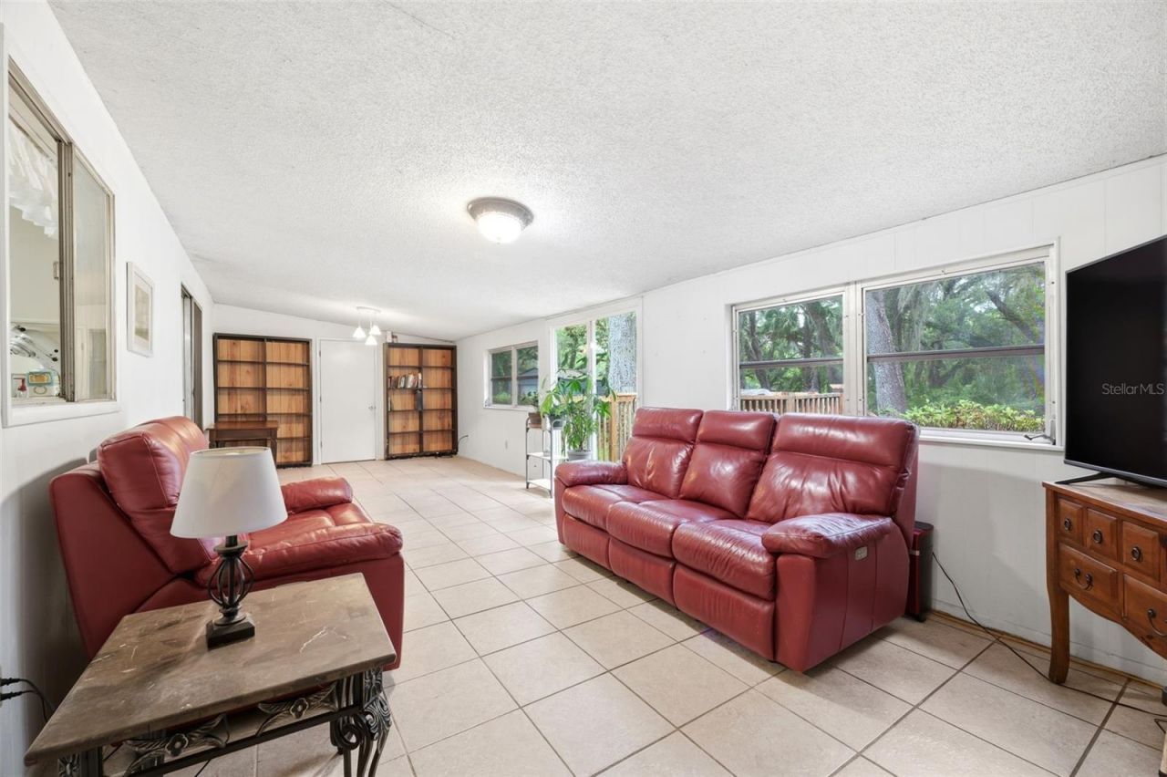 7663 Cr 247 , Lake Panasoffkee, FL 33538 Photo