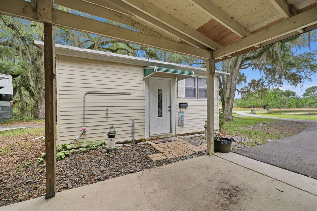 7663 Cr 247 , Lake Panasoffkee, FL 33538 Photo