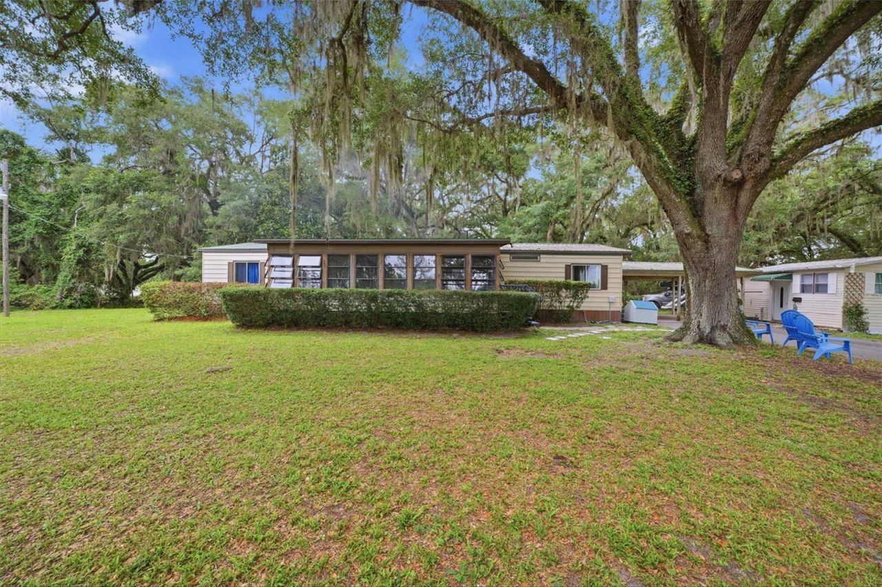7663 Cr 247 , Lake Panasoffkee, FL 33538 Photo