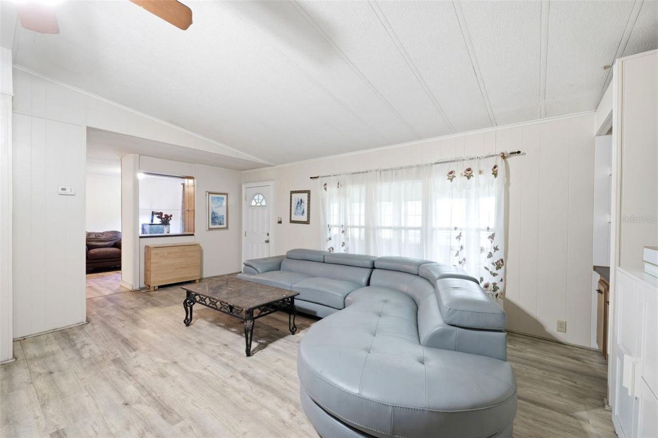 7663 Cr 247 , Lake Panasoffkee, FL 33538 Photo