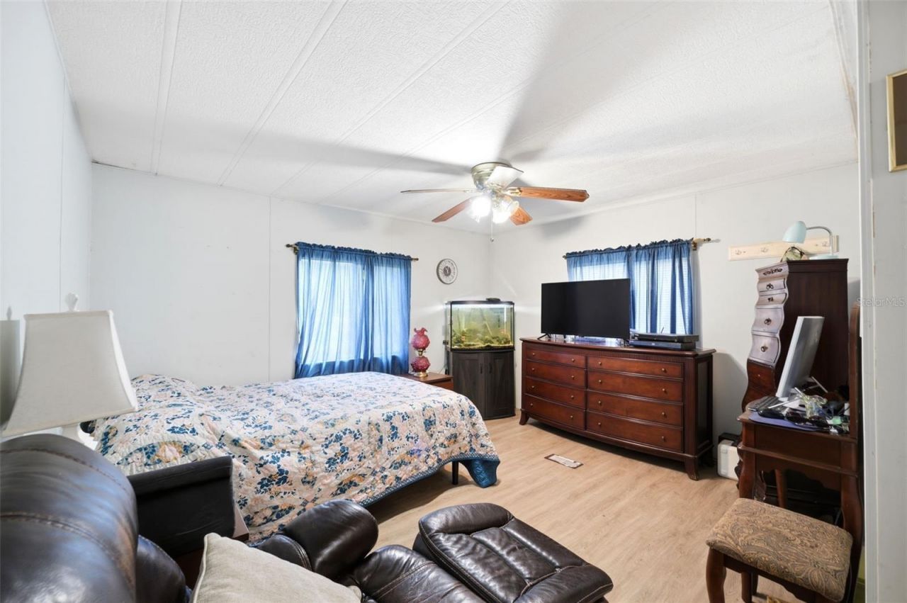 7663 Cr 247 , Lake Panasoffkee, FL 33538 Photo