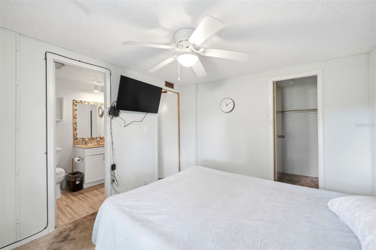 7663 Cr 247 , Lake Panasoffkee, FL 33538 Photo
