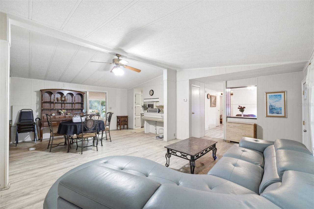 7663 Cr 247 , Lake Panasoffkee, FL 33538 Photo