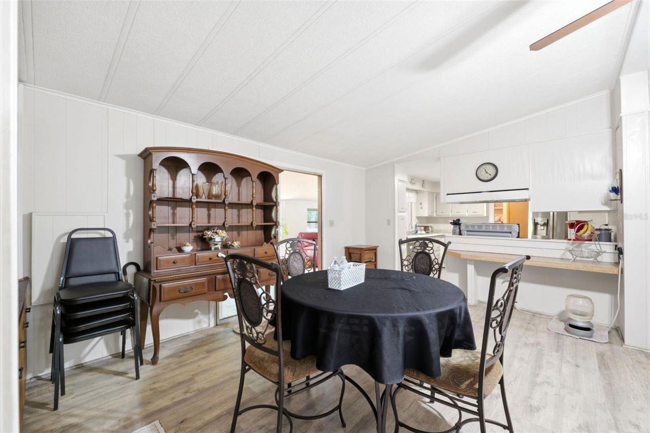 7663 Cr 247 , Lake Panasoffkee, FL 33538 Photo