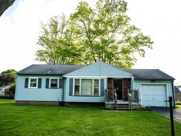 243 Dellwood Road , Rochester, NY 14616