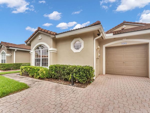 8385 VÃ­a Serena, Boca Raton, FL 33433