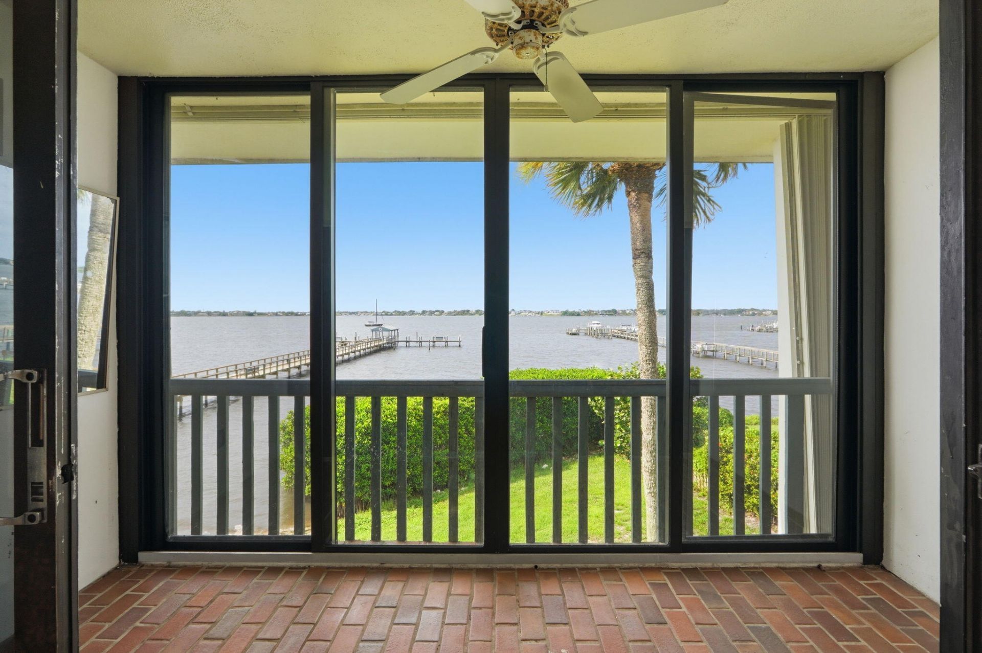 175 SE St Lucie Boulevard, Unit D-2, Stuart, FL 34996 Photo