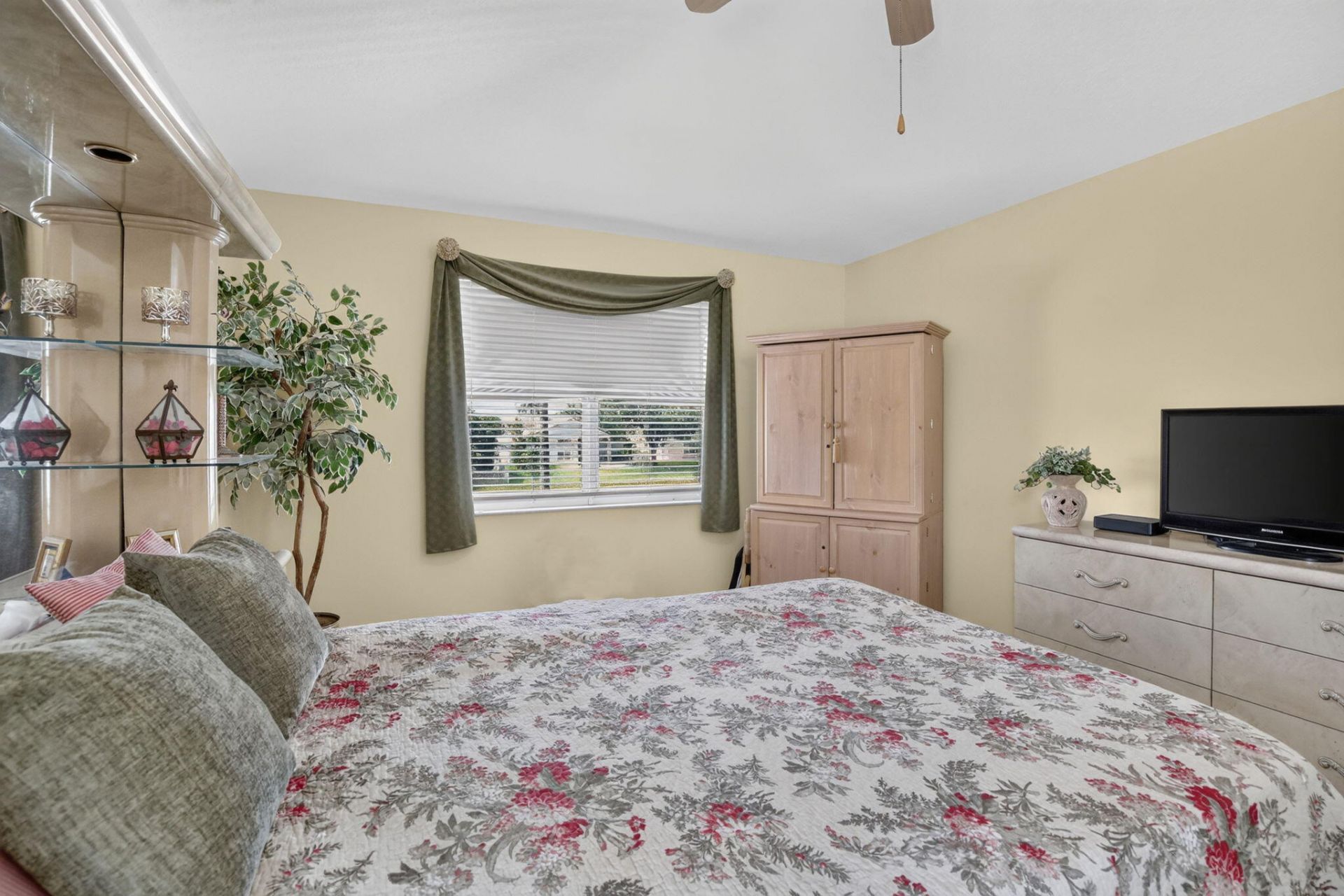 19425 SW 15th Street, Pembroke Pines, FL 33029 Photo