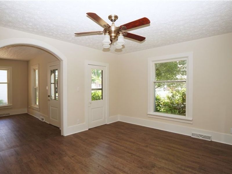 81 W Marion Street, Doylestown, OH 44230 Photo 10
