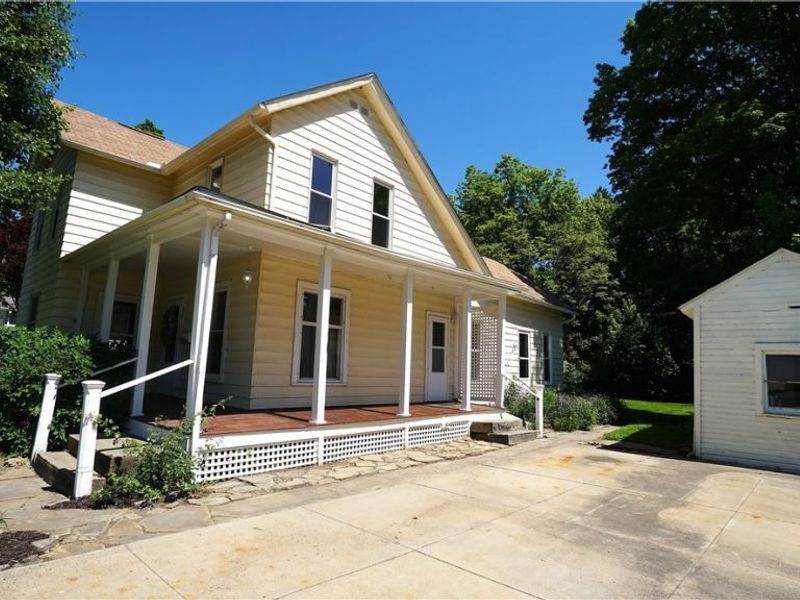 81 W Marion Street, Doylestown, OH 44230 Photo 4