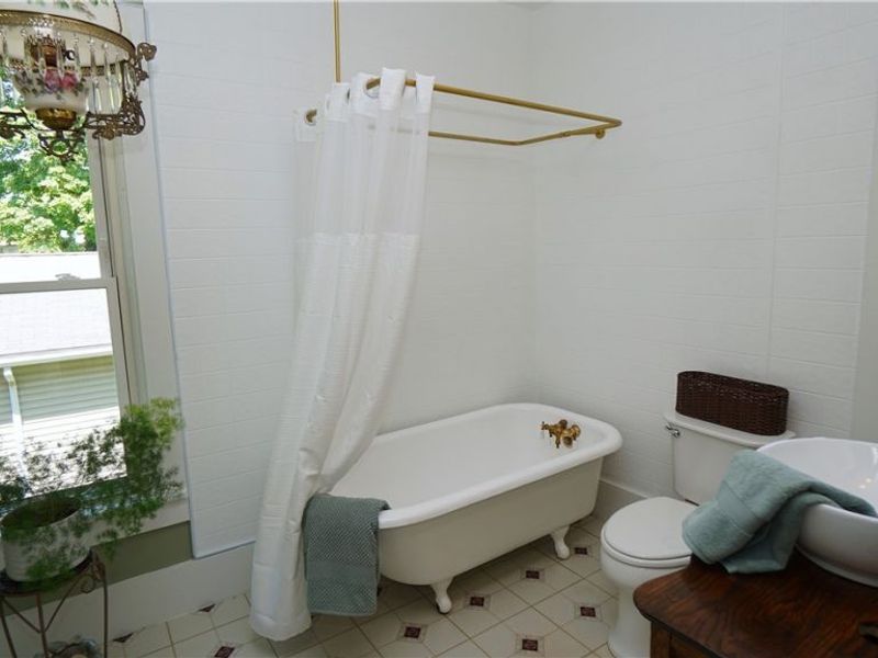 81 W Marion Street, Doylestown, OH 44230 Photo 46