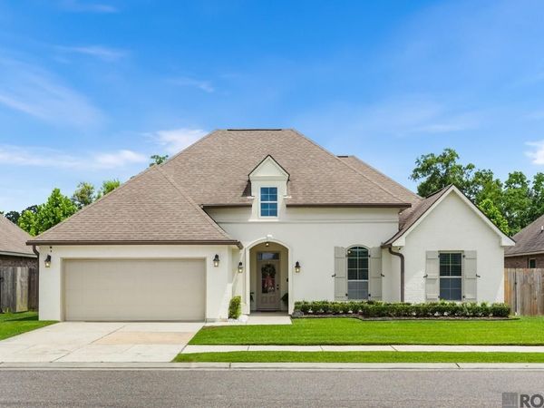 17831 Waterloo Dr, Baton Rouge, LA 70817