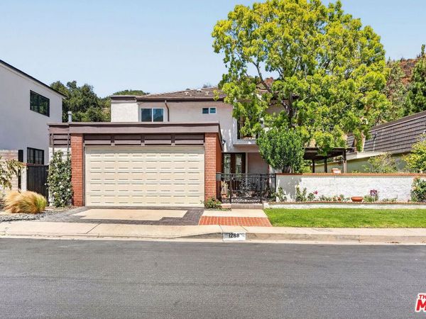 1288 Calle De Sevilla , Pacific Palisades, CA 90272