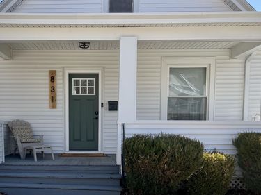 831 50th Street, Omaha, NE 68106