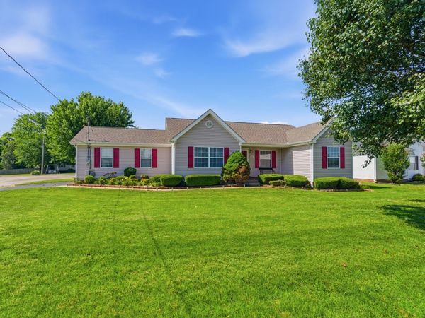 1701 Jamie Dr , Columbia, TN 38401