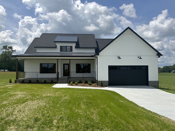 2672 Coleytown Road , Lafayette, TN 37083