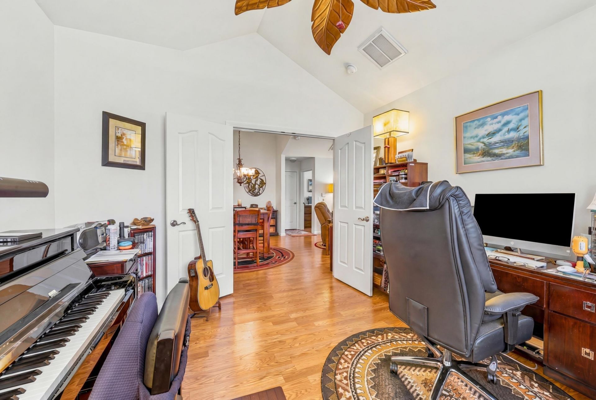 133 Stonegate Blvd.  Photo 8